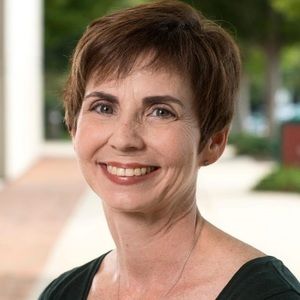 Meet your Posher, Jancy